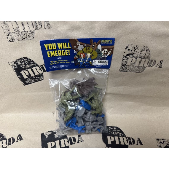 Fallout 76 Nanoforce 24 műanyag figura készlet Vault-Tec