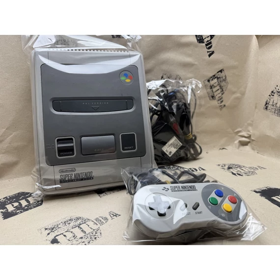 SUPER NINTENDO SNES SNSP-001A (FRG) - nem sárgult !